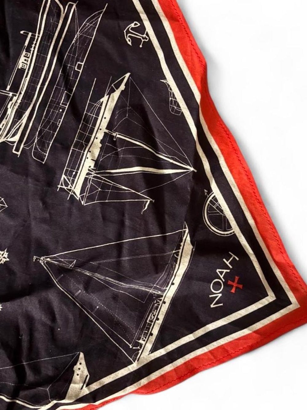 Noah NY half bandana NWT